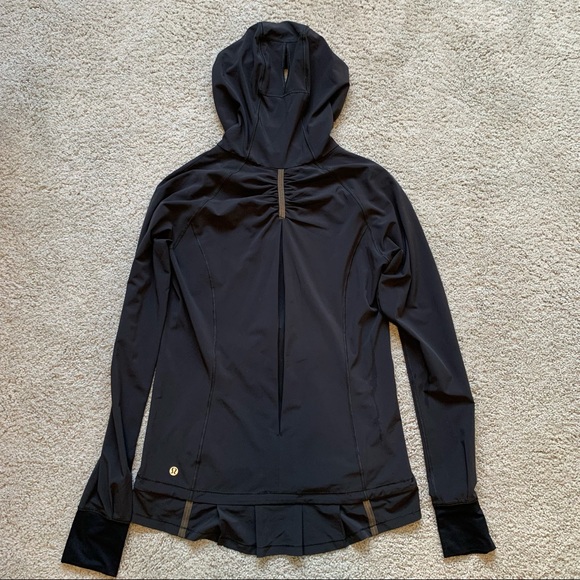 Lululemon Lightweight pullover running jacket. - Picture 3 of 5